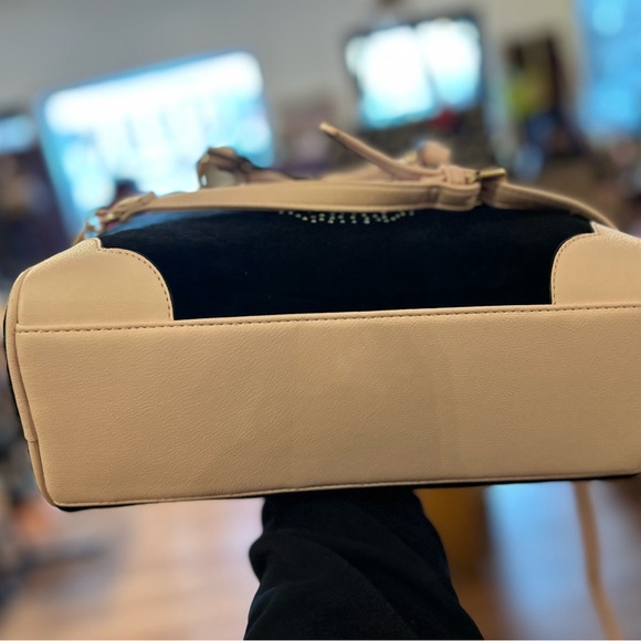 Juicy Couture satchel Crossbody - Picture 2 of 4